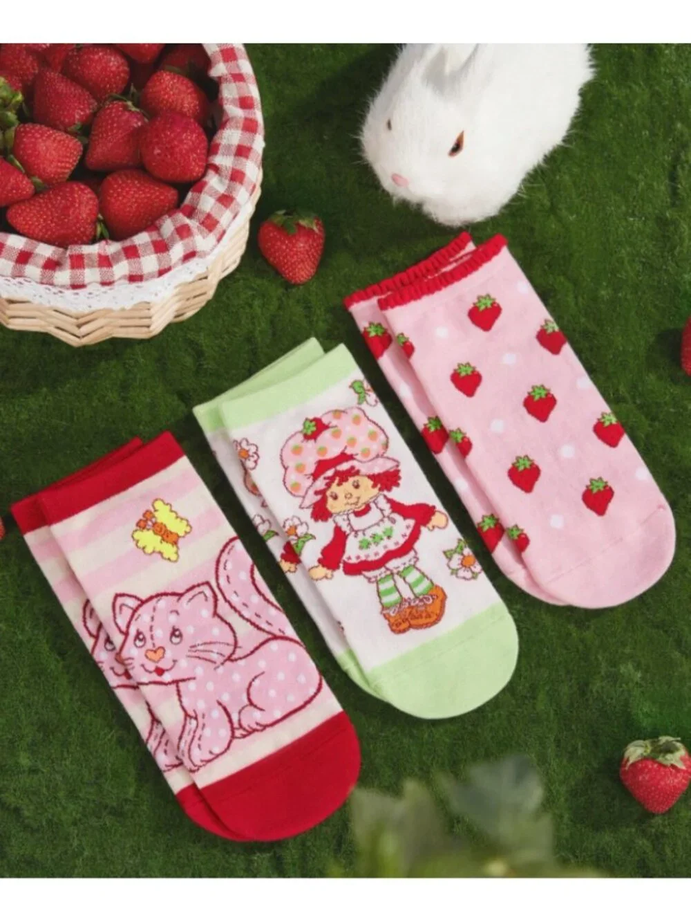 Strawberry Shortcake Ankle Socks – 3-Pack of Cute Cartoon Graphic Socks One Size